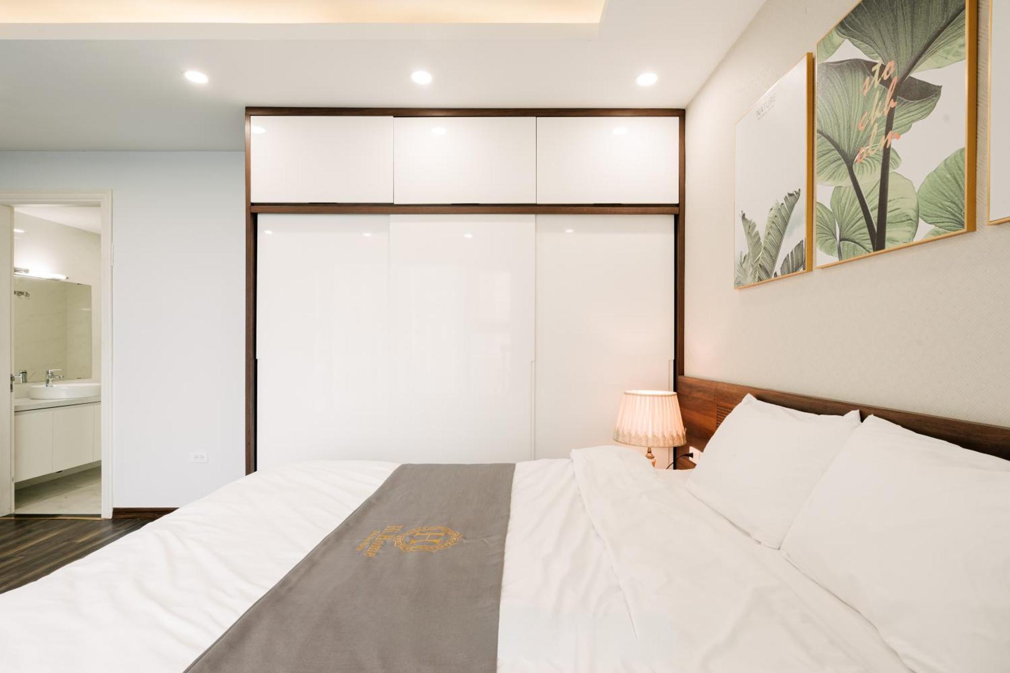Hi-Home Suites - The West Lake Xuan Dieu Ханой Экстерьер фото